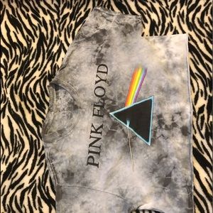 Pink Floyd shirt